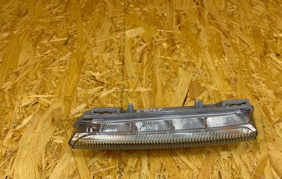 Mercedes-Benz B W246 W242 LED Daytime headlight A2049069100