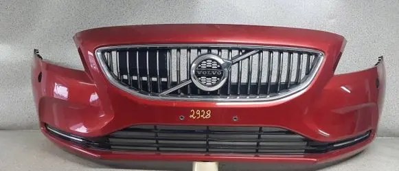 Volvo V40 Front bumper 31283732