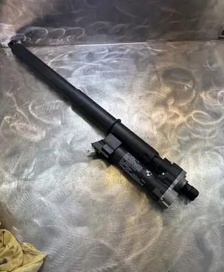 BMW 4 F36 Gran coupe Tailgate/trunk strut/damper 17893910 680222 7432376