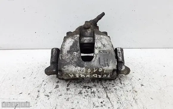 Ford Kuga I Front brake caliper