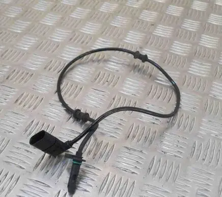 Mercedes-Benz GLC X253 C253 ABS rear brake sensor A2539052500
