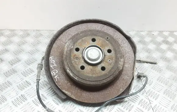 Peugeot 607 Rear wheel hub