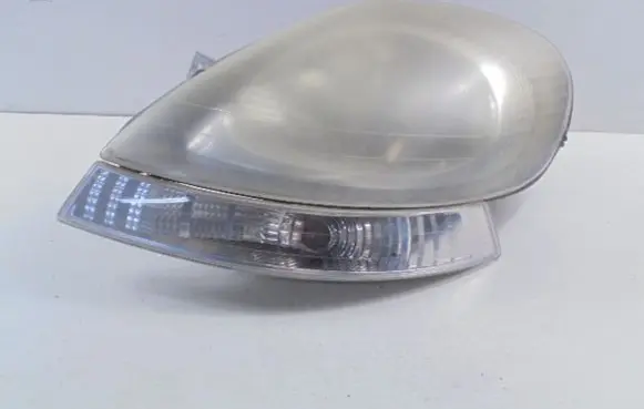 Nissan Primastar Headlight/headlamp 7700311371