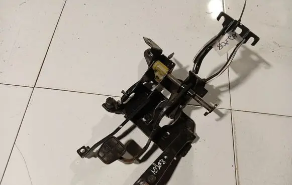 Ford Galaxy Brake pedal 