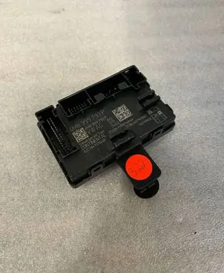 Audi A4 S4 B9 8W Door control unit/module 4M8959793P