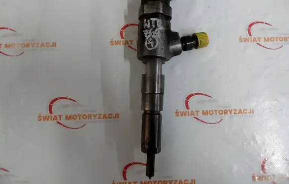 Citroen C2 Fuel injector 0445110252