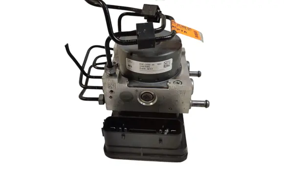 Ford Fusion II ABS Pump HG9C2C555 HG9C2C555AH T0831