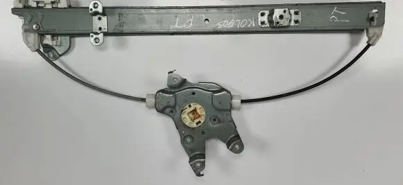 Renault Koleos I Rear window lifting mechanism without motor