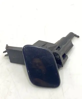 Nissan Qashqai Headlight washer spray nozzle 28646BR00A