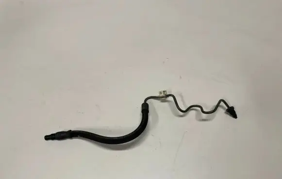 Volkswagen Polo V 6R Clutch pipe/line 