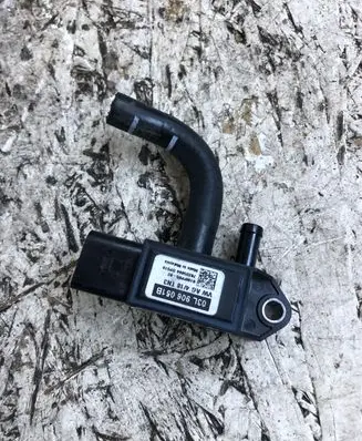 Audi A4 S4 B9 Exhaust gas pressure sensor 03l906051b