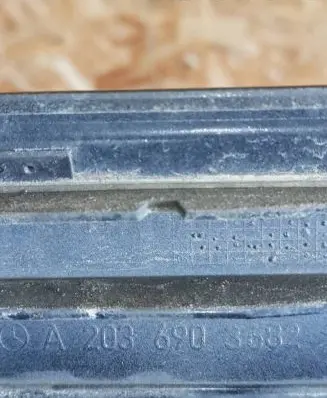 Mercedes-Benz CLC CL203 Front door trim (molding) A2036903682