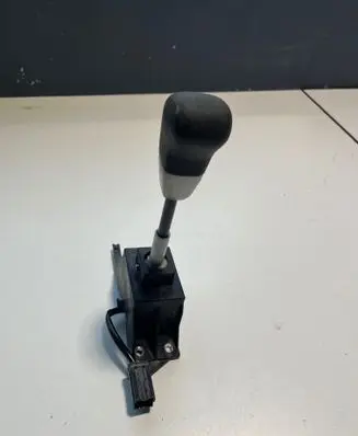 Mitsubishi Pajero Gearbox retarder lever 