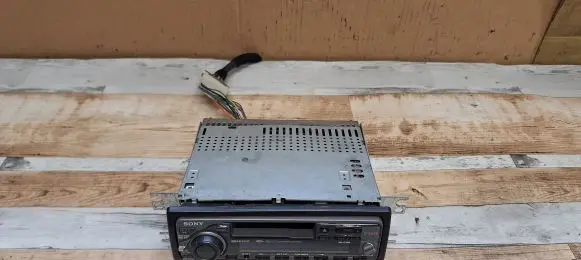KIA Cerato Radio/CD/DVD/GPS head unit