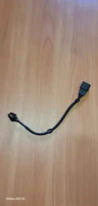 Volkswagen PASSAT B6 Crankshaft position sensor 9805940