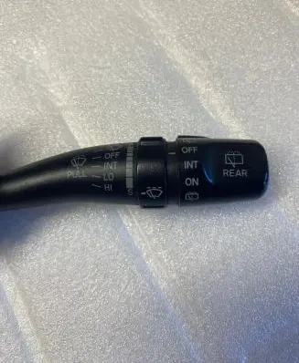 Hyundai Santa Fe Wiper control stalk