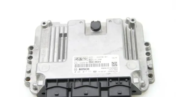 Ford Focus Engine control unit/module 9M5112A650BH