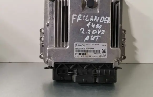 Land Rover Freelander 2 - LR2 Engine control unit/module 0281019361 DH5212C520VA