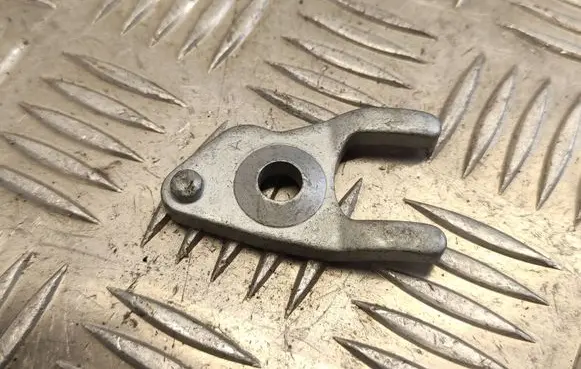 Ford Transit Custom Fuel Injector clamp holder