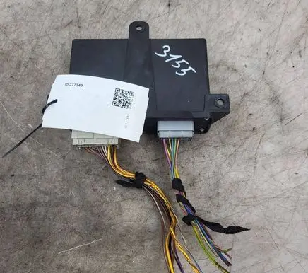 Jaguar XF X250 Hand brake control module 8W832C496AB 90044032 AA0315A100AB