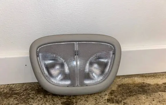 Jeep Cherokee Rear seat light 24289 5595950848 P24289