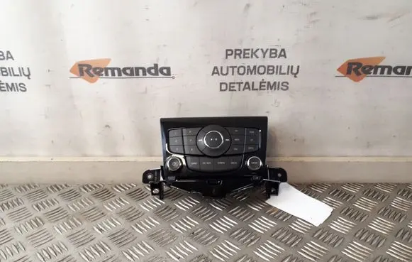 Chevrolet Cruze Head unit multimedia control 95485441
