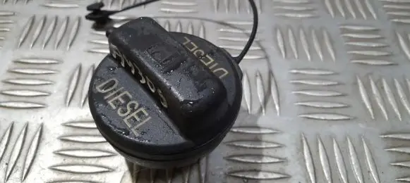 Honda CR-V Fuel tank filler cap 