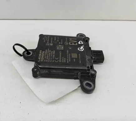 Toyota RAV 4 (XA50) Blind spot module A2C7730680400 8816242120