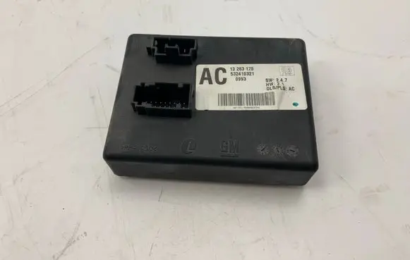 Opel Insignia A Tow bar trailer control unit/module 13283175