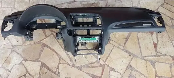 Audi Q5 SQ5 Dashboard 8R1857041F