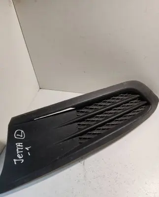 Volkswagen Jetta VI Front bumper lower grill 5C6853665