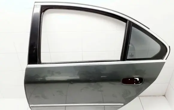 Peugeot 607 Rear door