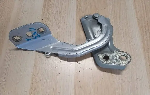 Ford Kuga II Engine bonnet/hood hinges BM51A16800AD