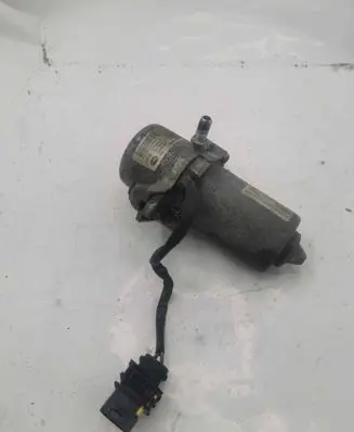 Mercedes-Benz E W212 Vacuum pump A0004302832 00928617 86422823
