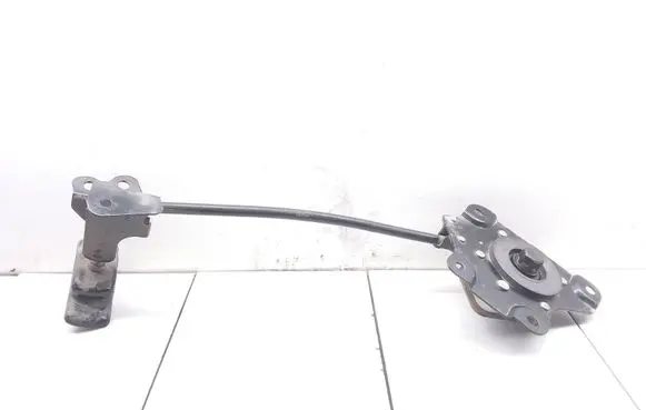 KIA Sorento Spare wheel mounting bracket 