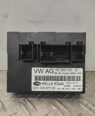 Volkswagen Tiguan Light module LCM 1K0959433BT 00020000 00897702