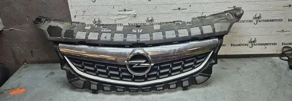 Opel Astra J Front bumper upper radiator grill 13266577 1226657