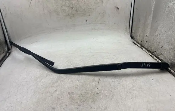 Mitsubishi Lancer X Front wiper blade arm 