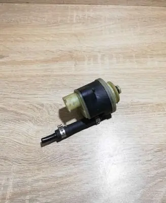 BMW X5 F15 Fuel injection high pressure pump 8572525