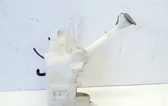 Nissan Qashqai Windshield washer fluid reservoir/tank 289104EA0A
