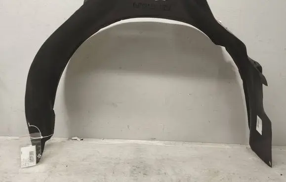 Audi 80 90 S2 B4 Front wheel arch liner splash guards 8A0821171D