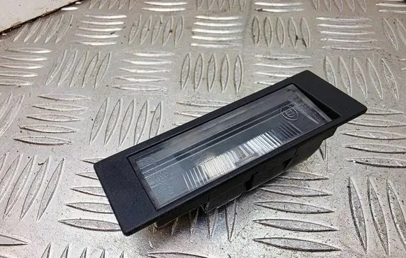Mini Cooper Countryman R60 Number plate light 0461385