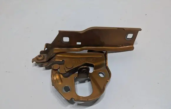 Audi Q8 Engine bonnet/hood hinges 4M8823301B