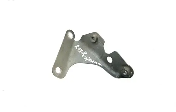 Audi Q7 4L Fender mounting bracket 4L0821136