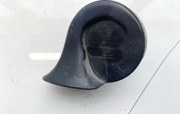 Chrysler Voyager Horn signal e120040 e10020040