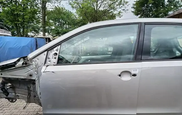 Audi Coupe Front door