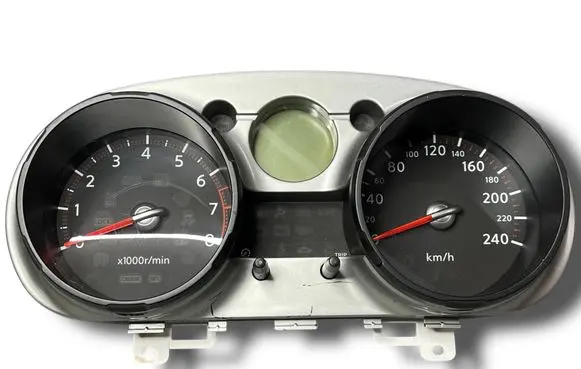 Nissan Qashqai Clock T1421 JD08A17O594J