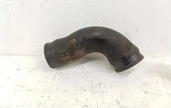 Mercedes-Benz Sprinter W901 W902 W903 W904 Intercooler hose/pipe A9015283582