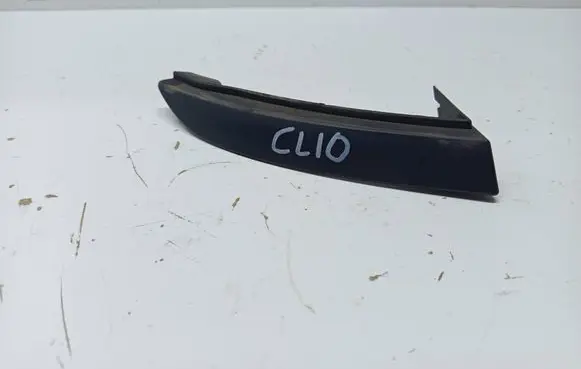 Renault Clio IV Rear/tail light trim molding 850778271R