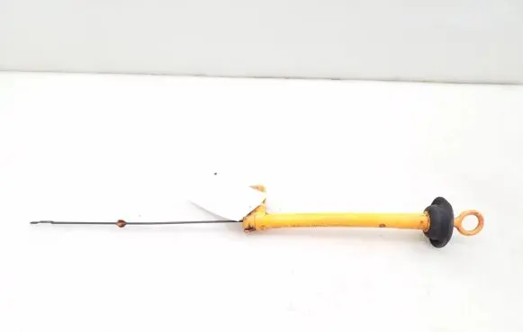 Volkswagen Touran I Oil level dip stick 038103663C
